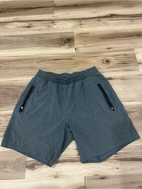 VRST Shorts. Gray